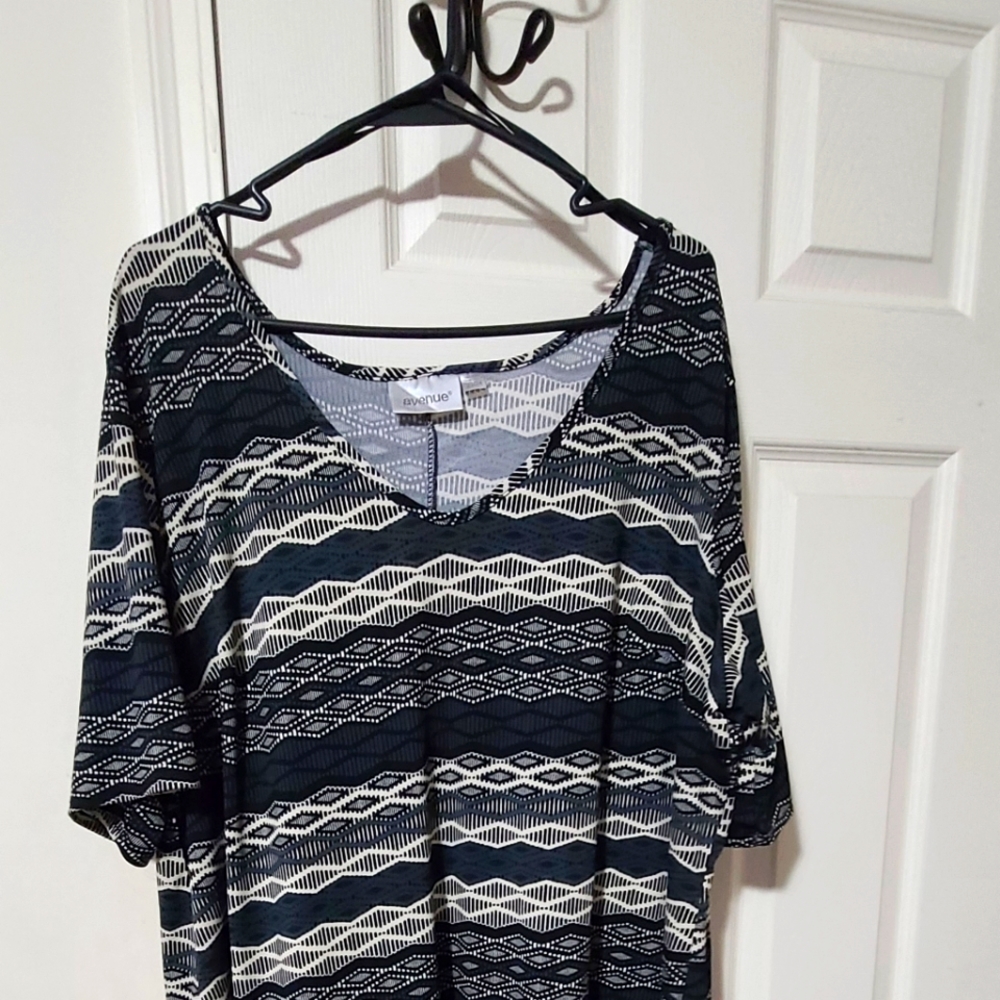 Avenue - Hi low gray and black flowing dress